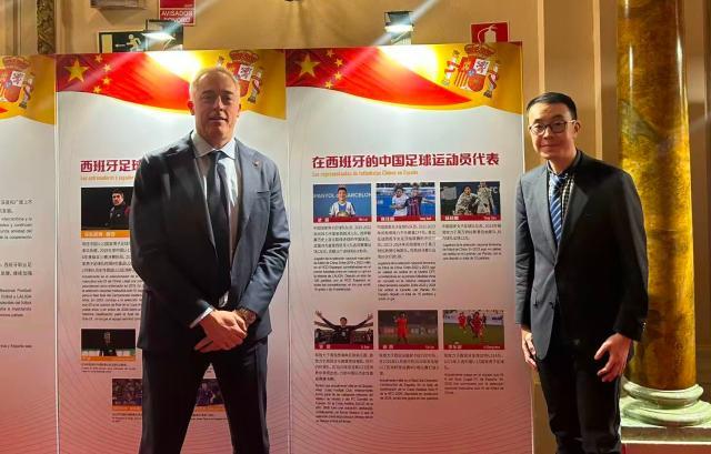 星空体育app下载-【专访】西甲高层：希望更多中国球员追随武磊的脚步